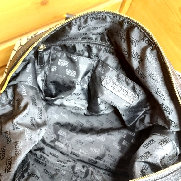 MICHAEL KORS Brown Fabric Purse/Satchel - Picture 9 of 11